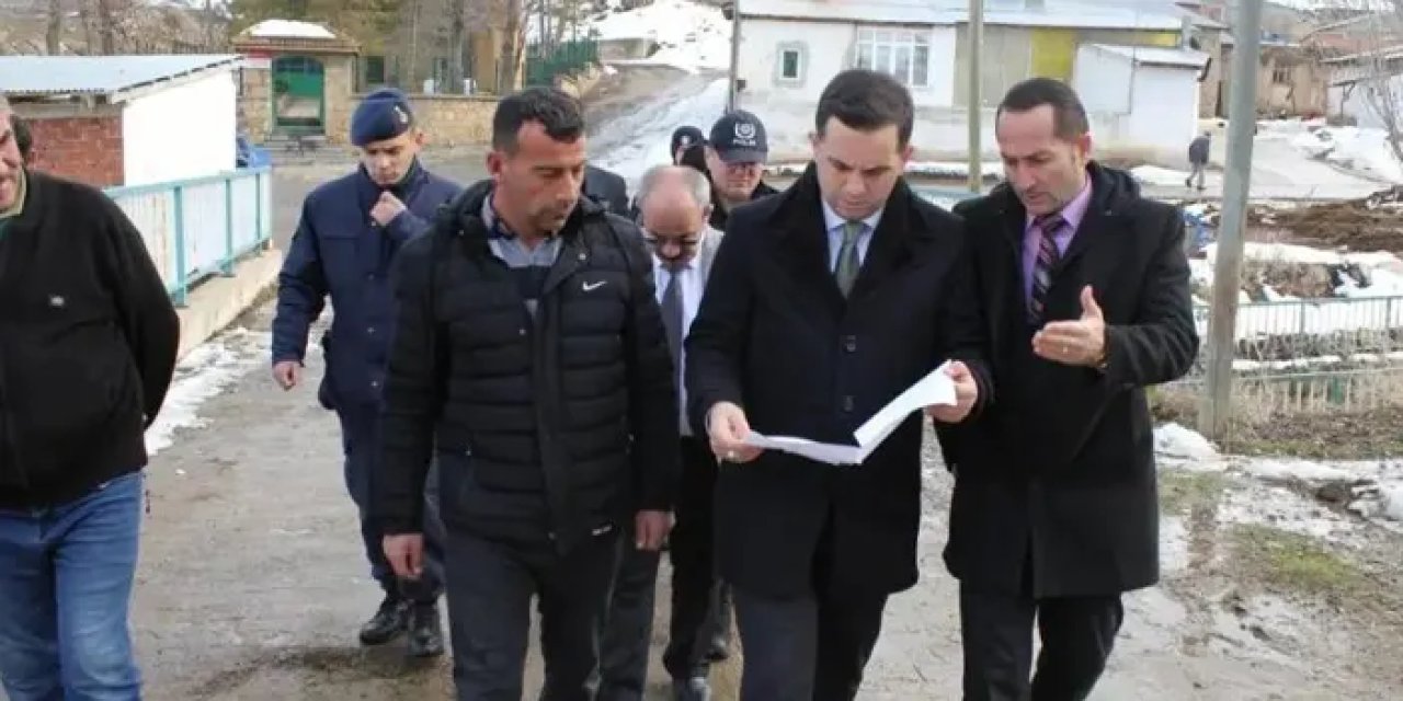 Bayburt'ta Demirözü Kaymakamı Yasin Şahin'den köy ziyaretleri