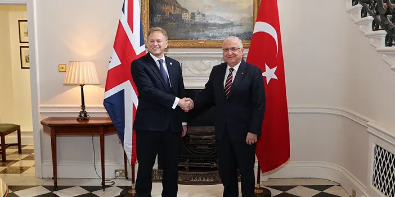 Bakan Güler İngiliz mevkidaşı Shapps ile bir araya geldi