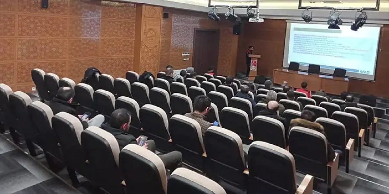 Bayburt'ta AFAD gönüllüleri eğitimleri başladı