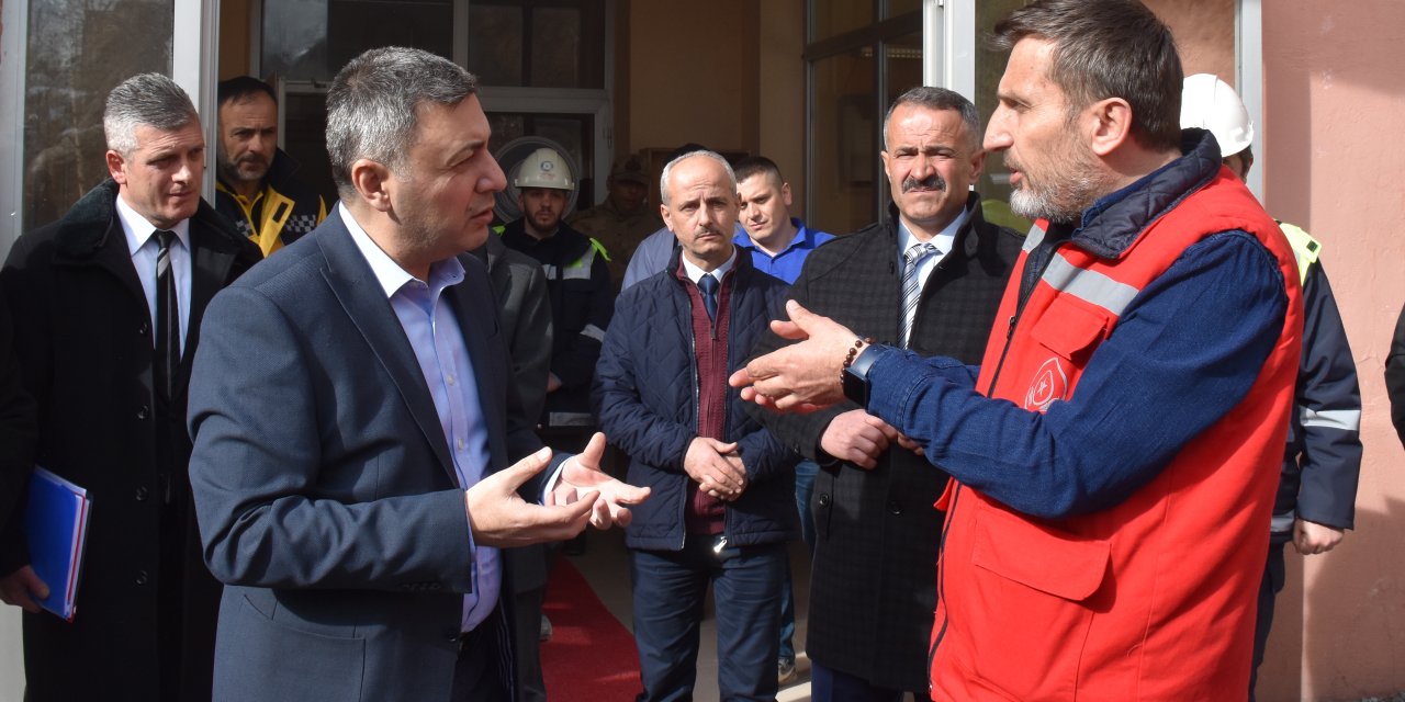 Gümüşhane Valisi Tanrısever maden tesisini inceledi