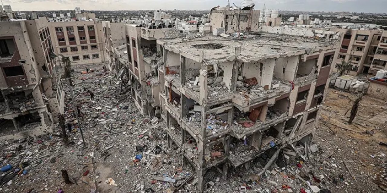 Refah'ta Aile Evi İsrail Bombardımanında Yıkıldı: 14 Kişi Hayatını Kaybetti