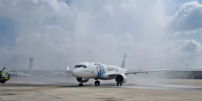 Mısır'dan Libya'ya 10 yıl sonra ilk uçuş