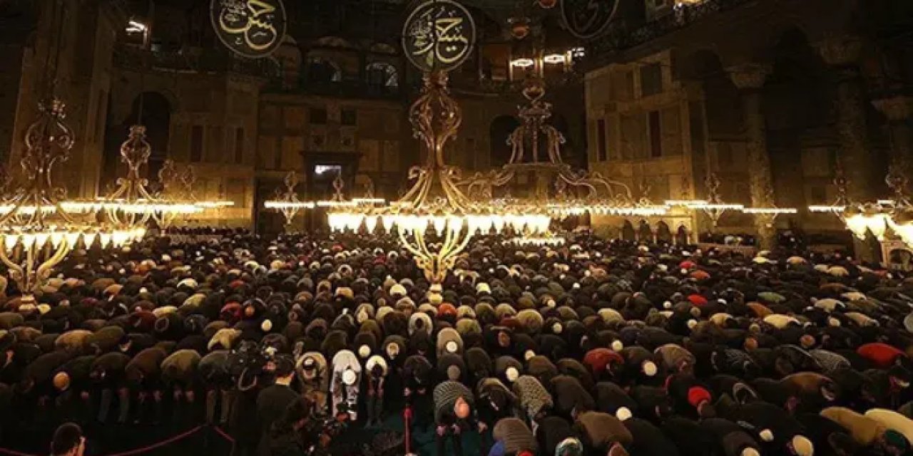 2024 yılında ilk teravih namazı ne zaman kılınacak? Teravih namazı nasıl kılınır?