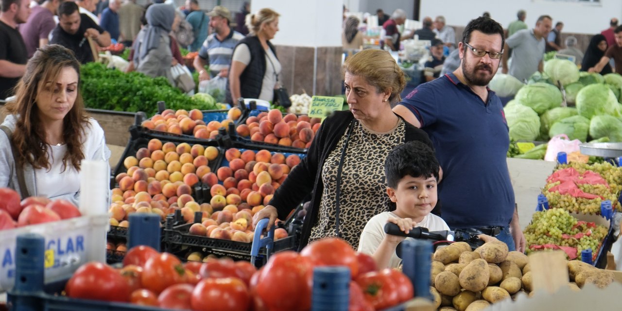 Bayburt'ta ramazan ayı öncesi pazarlardaki güncel fiyatlar