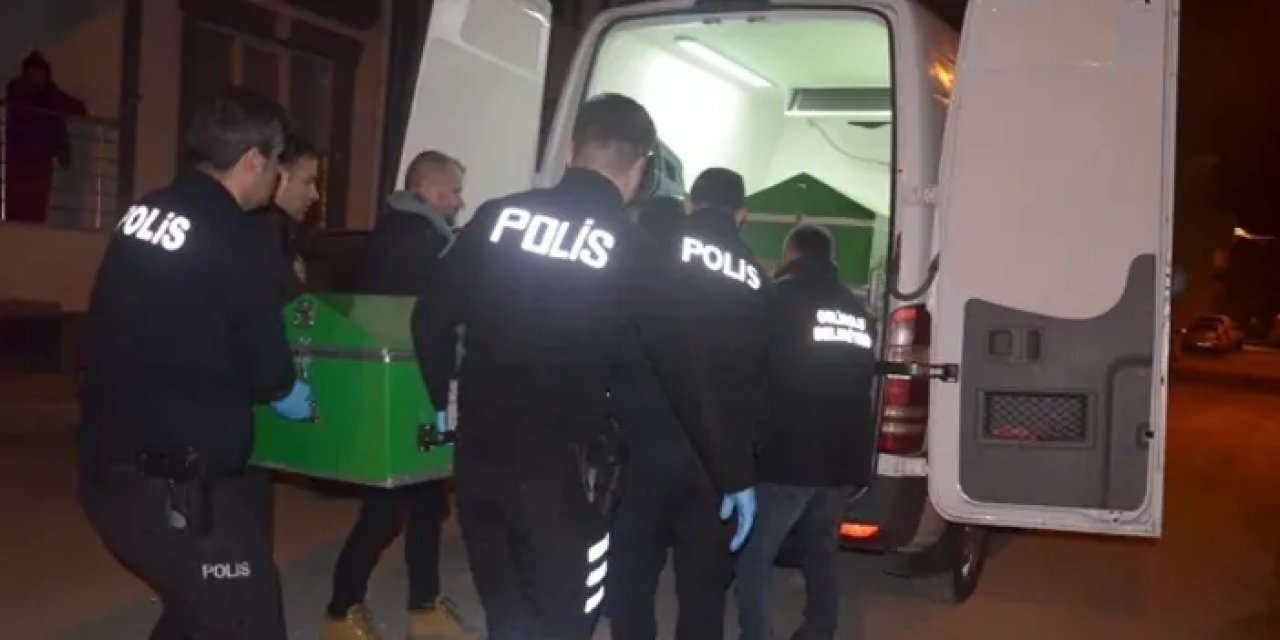 Dehşet olay! Annesini öldürüp kendini ihbar etti