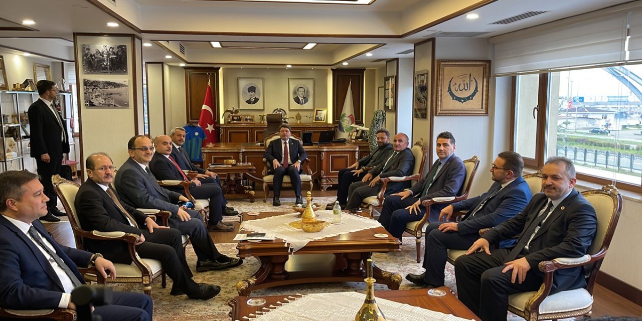 Adalet Bakanı Tunç Rize'de “Hukuk devleti niteliğimizi güçlendiren önemli reformlara imza attık”