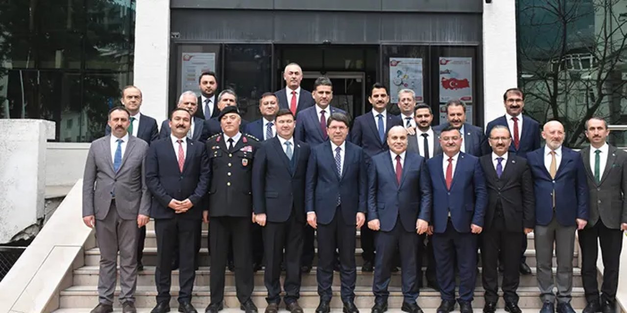 Adalet Bakanı Yılmaz Tunç Artvin'de