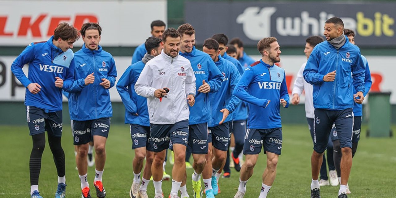Trabzonspor, Fenerbahçe derbisi hazırlıklarını tempolu çalışmayla sürdürdü