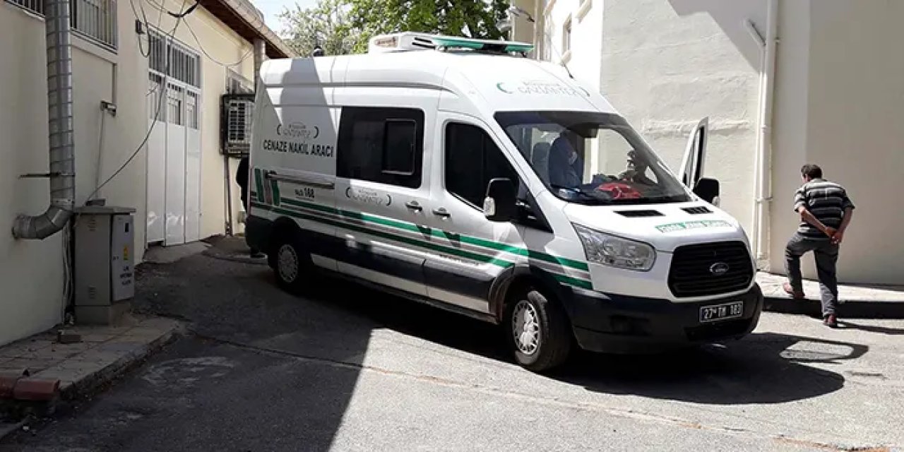 Gaziantep'te otomobil 4 yaşındaki çocuğa çarptı! Acı haber geldi