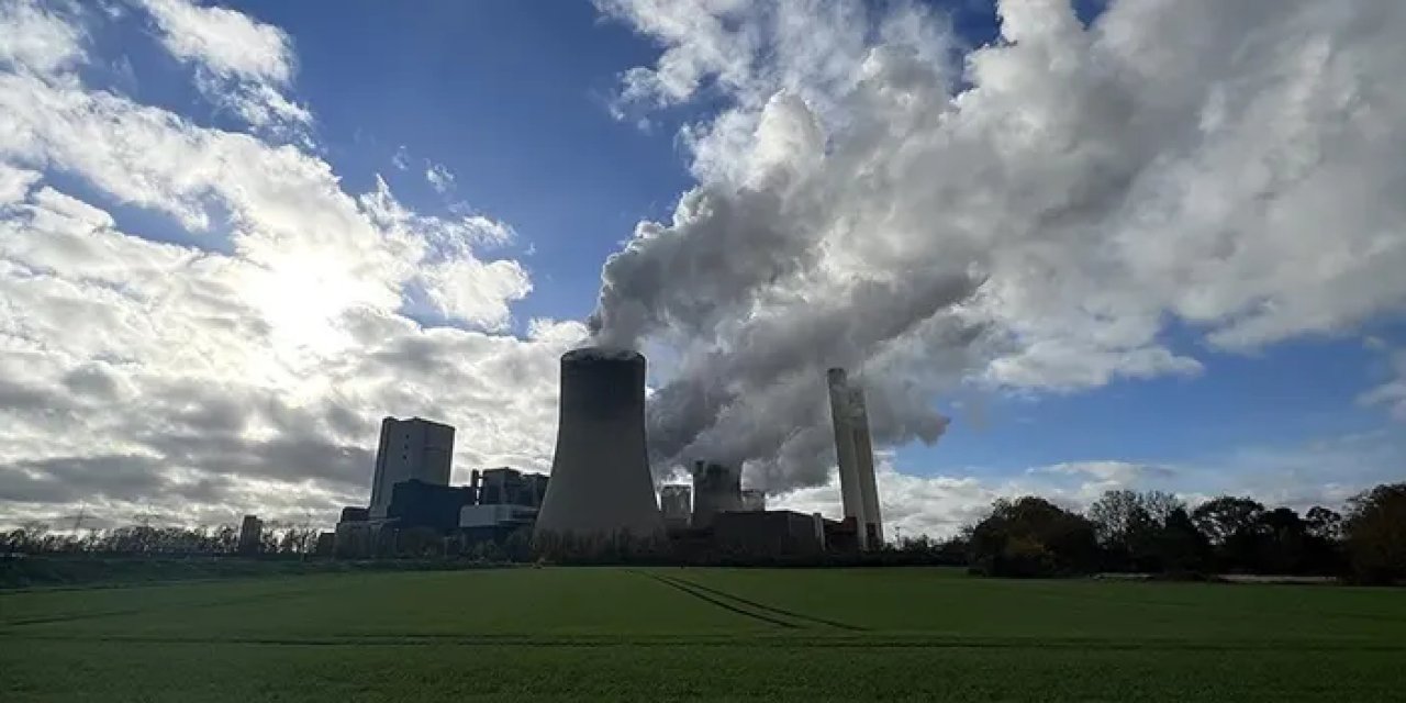 Uluslararası Petrol ve Gaz Şirketlerinin Paris Anlaşması'na Uyumsuz Stratejileri