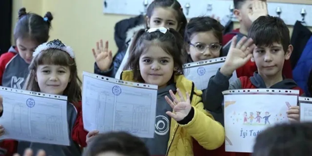 Eğitimde yeni dönem! Karnelere yeni bir bölüm ekleniyor