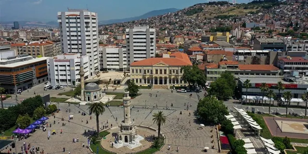 Trabzon İzmir arası kaç saat? Trabzon İzmir arası mesafe ne kadar?