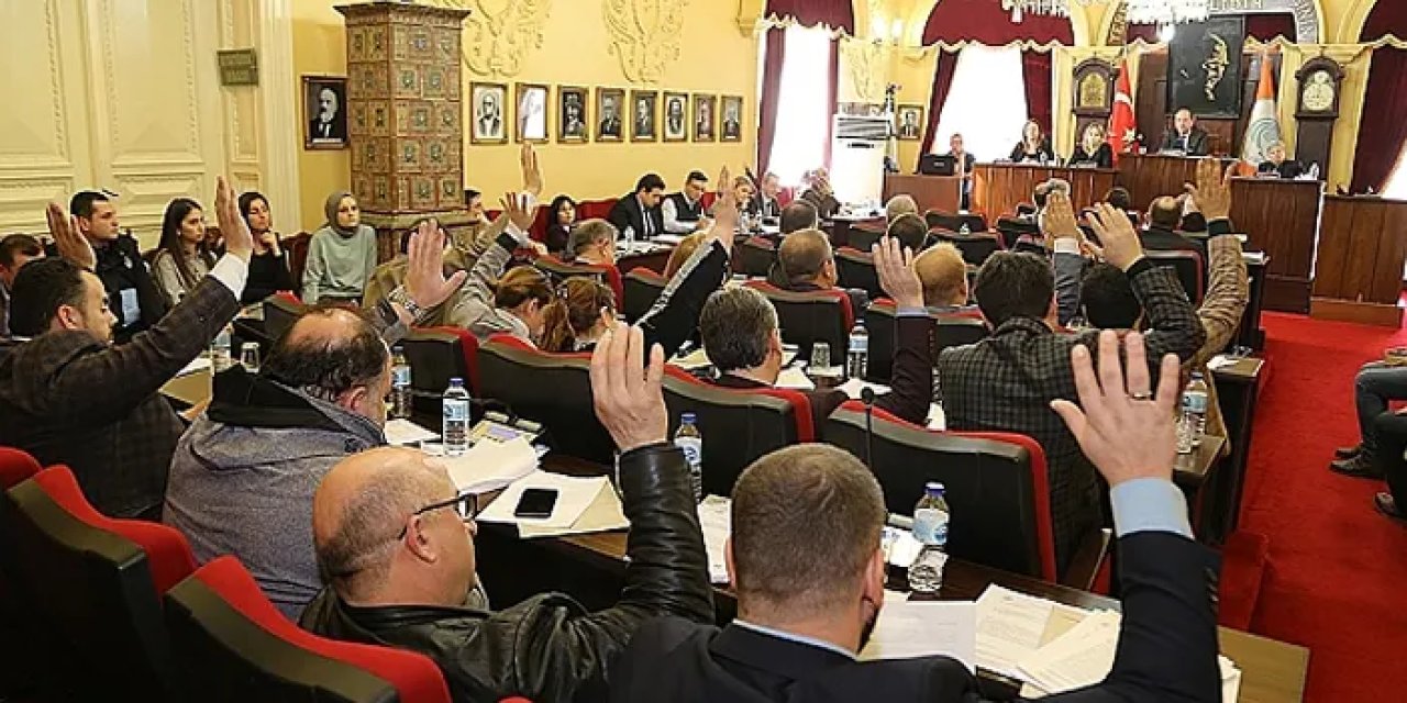 Belediye meclis üyesi nasıl seçilir? Adaylık şartları nelerdir? Yetki ve görevleri nelerdir?