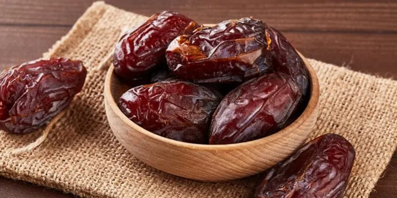 Hurma Suyu Nedir? Hurma Suyunun Faydaları Nelerdir? Nasıl kullanılır?