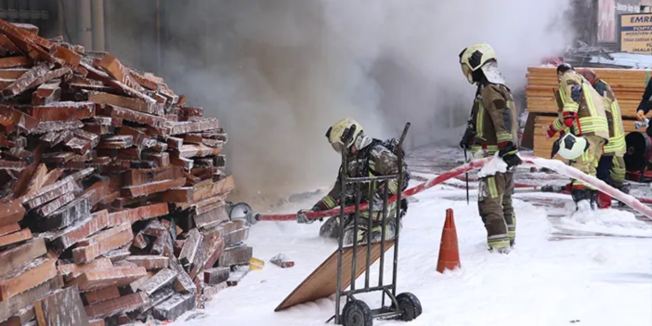 Ankara'da ahşap torna atölyesinde yangın! 4 saatte söndürüldü