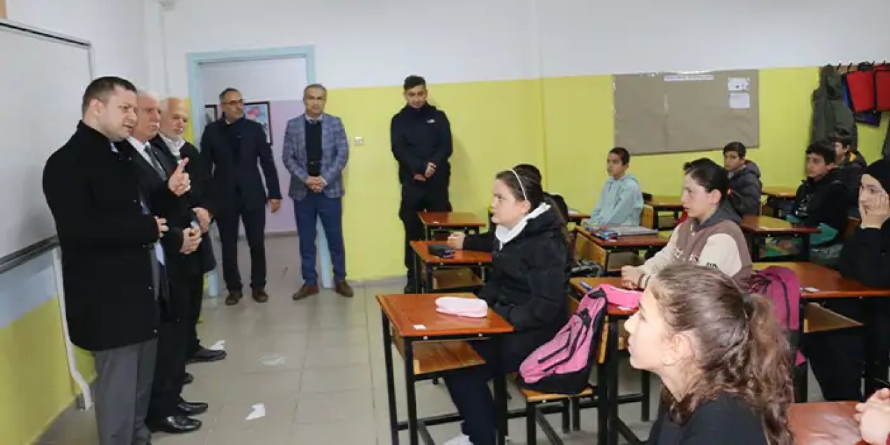 Of Kaymakamı mahalleleri ziyaret etti