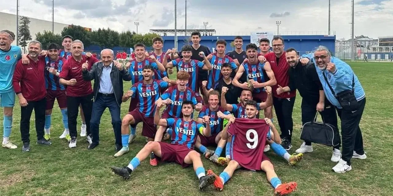 Trabzon'un gururu: Yavuz Sultan Selim Anadolu Lisesi Türkiye şampiyonu oldu