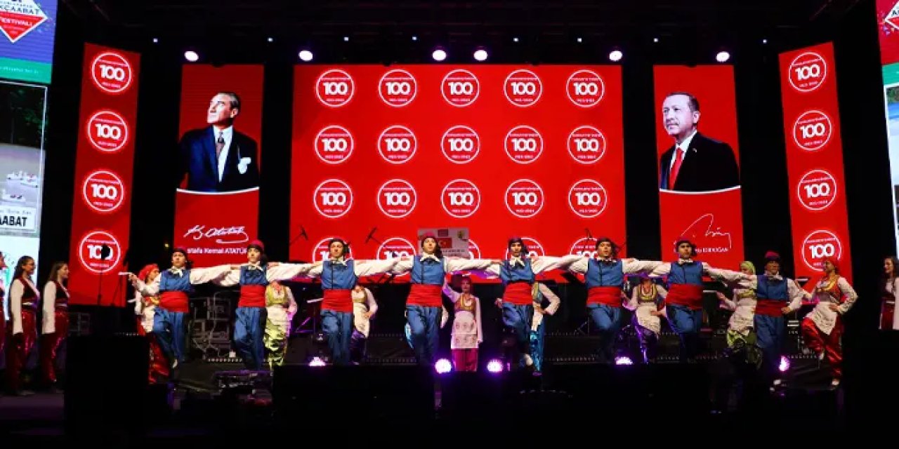 Başkan Ekim öğrencilere duyurdu! "Gençlik festivalleri yapılacak"