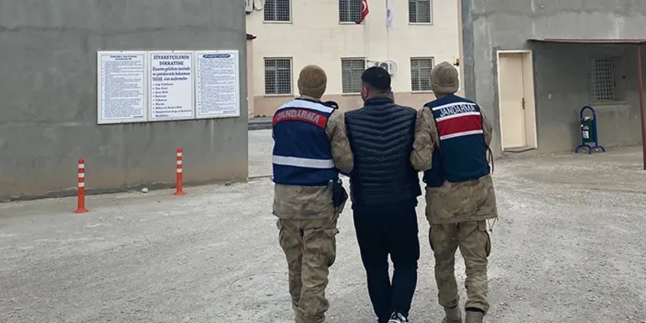 Ağrı’da firari olan 9 kişi jandarma tarafından yakalandı