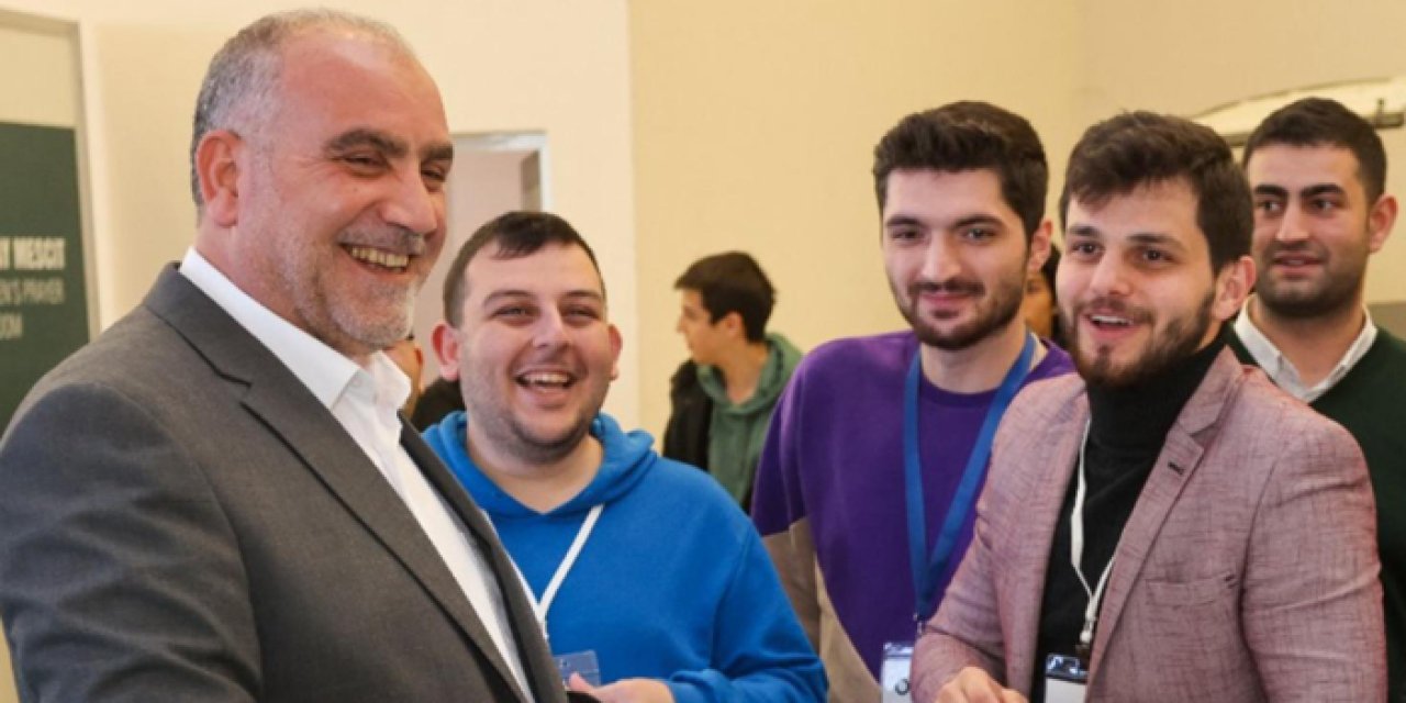 Samsun'da Canik Belediye Başkanı Sandıkçı "Burs desteği vereceğiz"