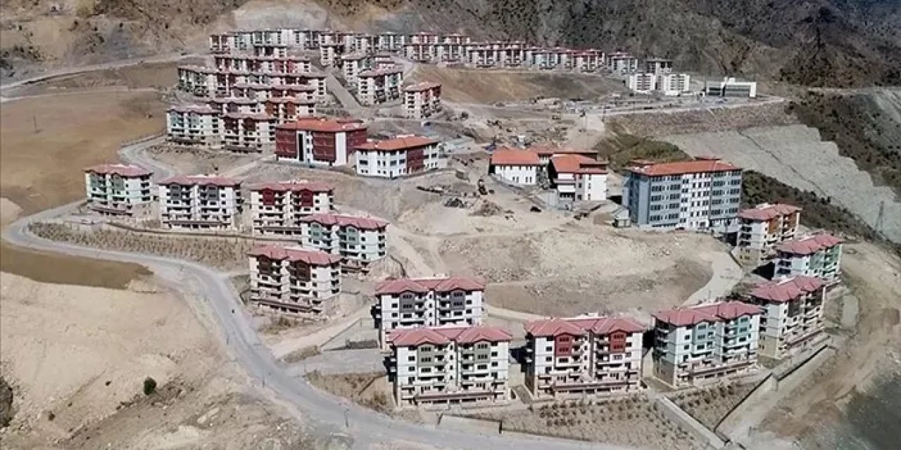 Artvin'de 7'nci kez taşınan Yusufeli'nde ilk yerel seçim heyecanı