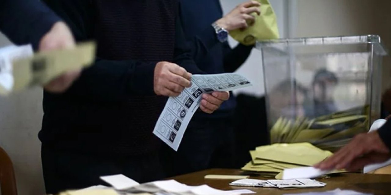 Yerel seçimle ilgili flaş gelişme! Van'da Başkanlık el değiştirdi!