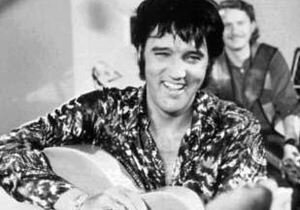 Mezarda bile para kazanıyorlar