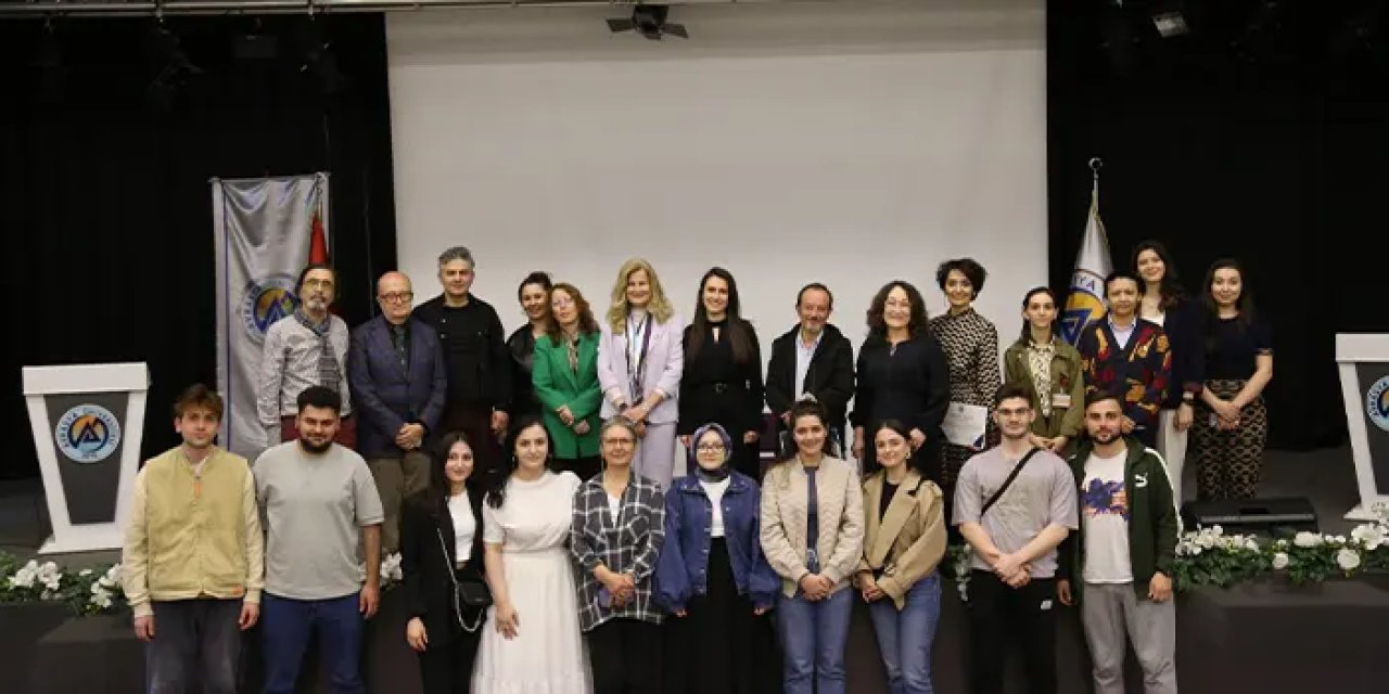 Trabzonlu şair ve yazarlar AVÜ'de buluştu!