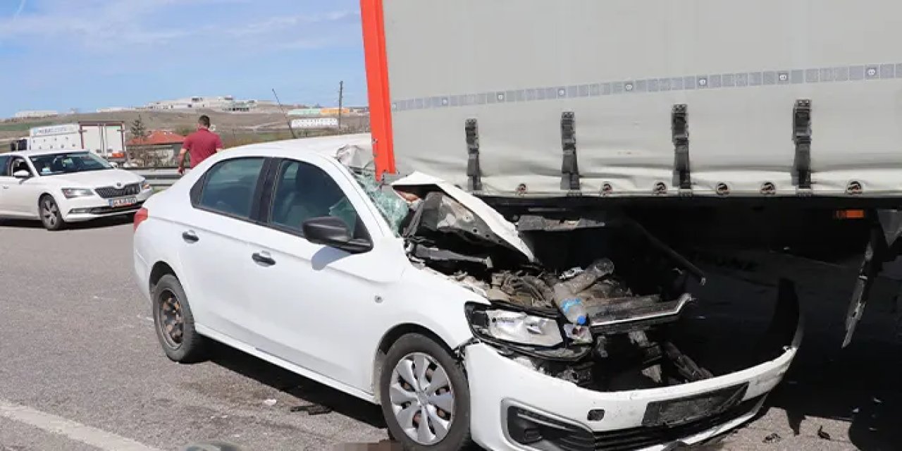 Samsun'da peş peşe gelen kazalarda 5 kişi yaralandı