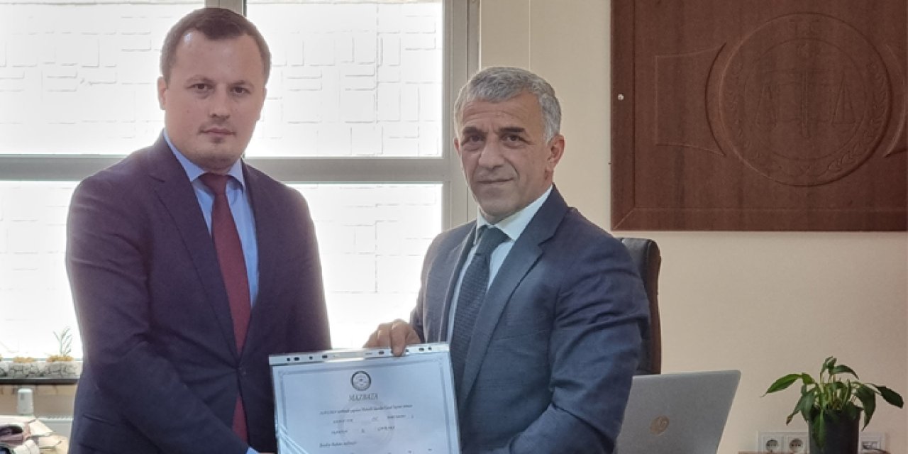 Çaykara Belediye Başkanı Hanefi Tok mazbatasını aldı! Göreve başladı