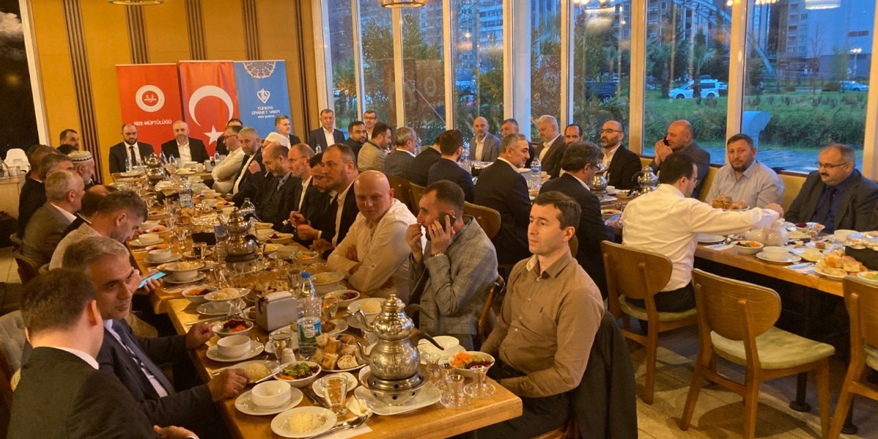 Rize’de kardeşlik iftarı! Gürcistan Müftüleri'de katıldı