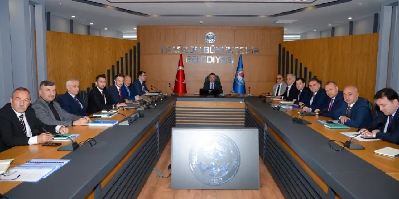 Başkan Genç göreve hızlı başladı! "Benim için büyük onurdur"