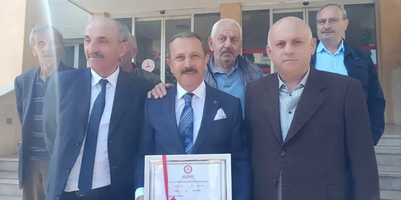 Vakfıkebir Belediye Başkanı Koçal mazbatasını aldı