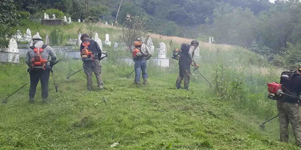 Ordu'da şehitlik ve mezarlıklarda bayram temizliği yapıldı