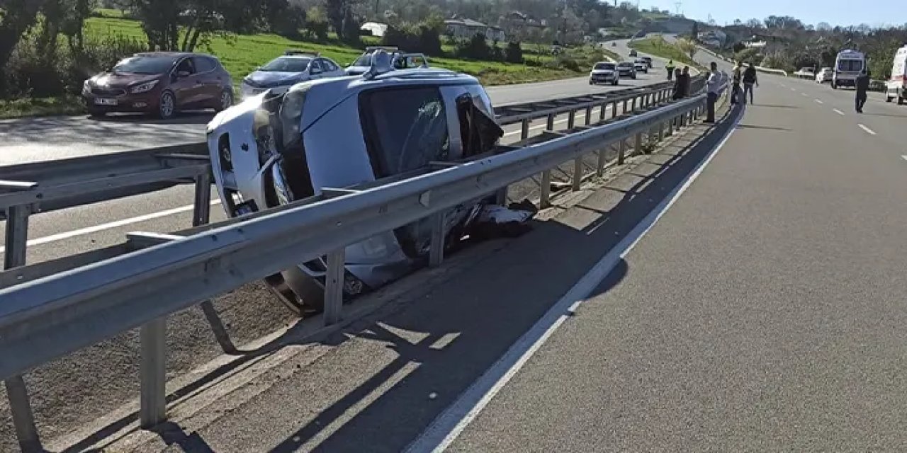 Sinop'ta feci kaza! Çocuk öldü, anne ve baba yaralı