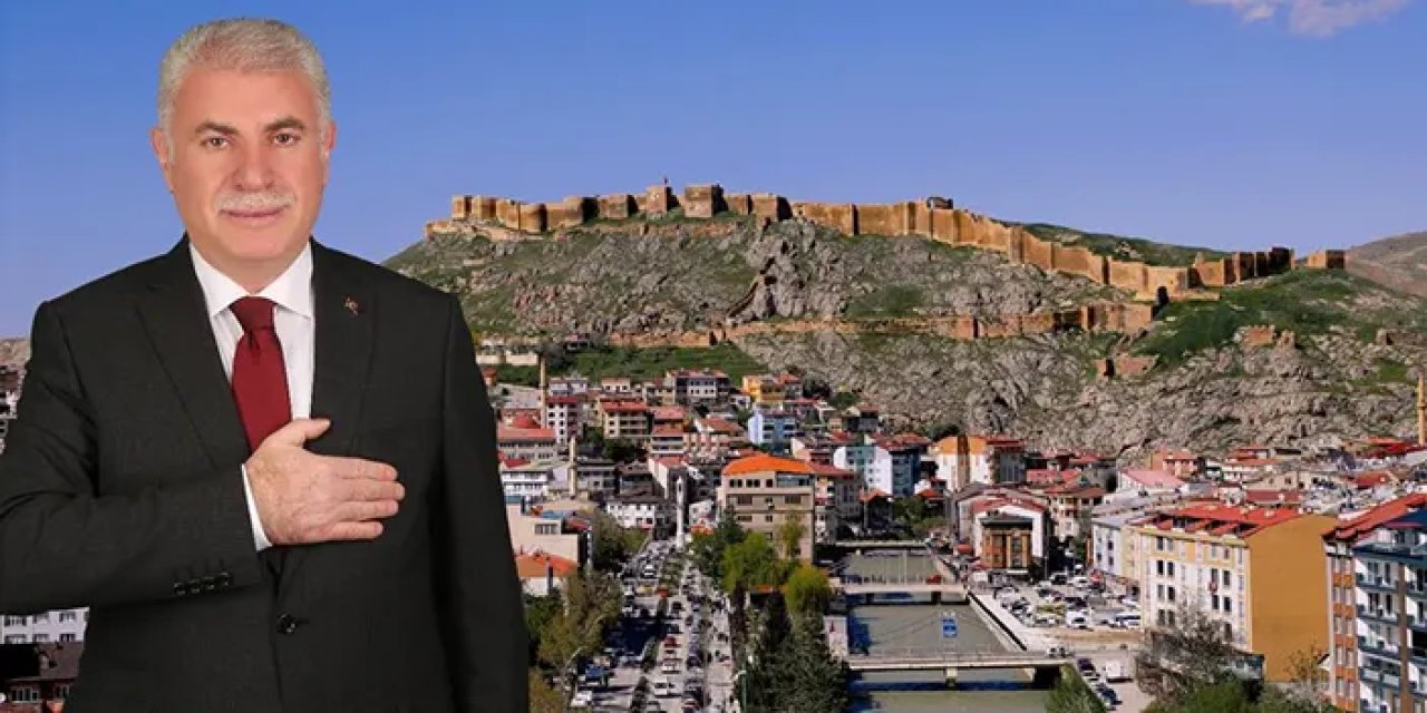 Bayburt Belediye Başkanı Mete Memiş'ten bayram mesajı! "Bayramların çok müstesna bir yeri vardır"