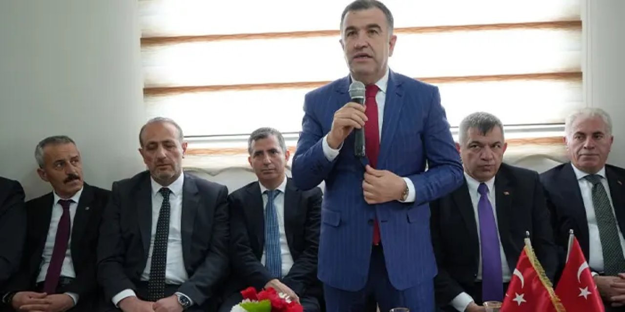 Bayburt'ta geleneksel bayramlaşma programı yoğun katılımla gerçekleşti