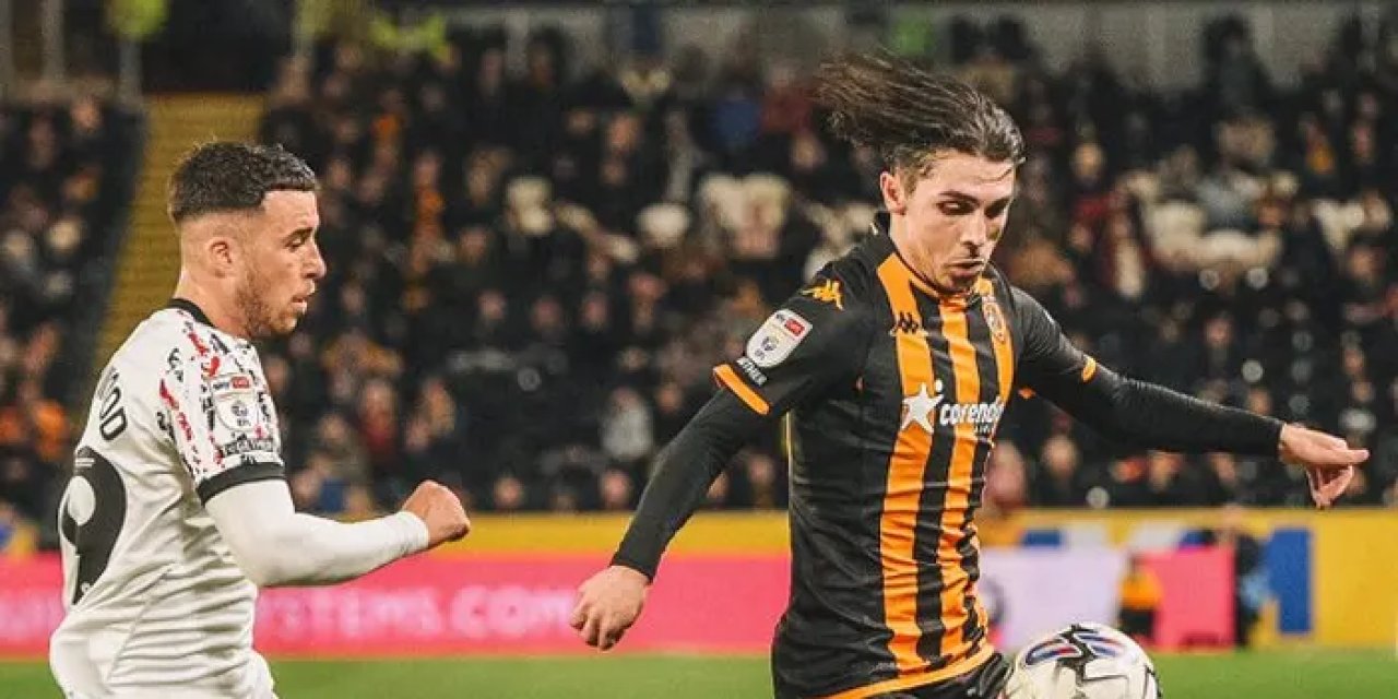 Abdülkadir Ömür 90 dakika görev yaptı! Hull City play-off yolunda yara aldı