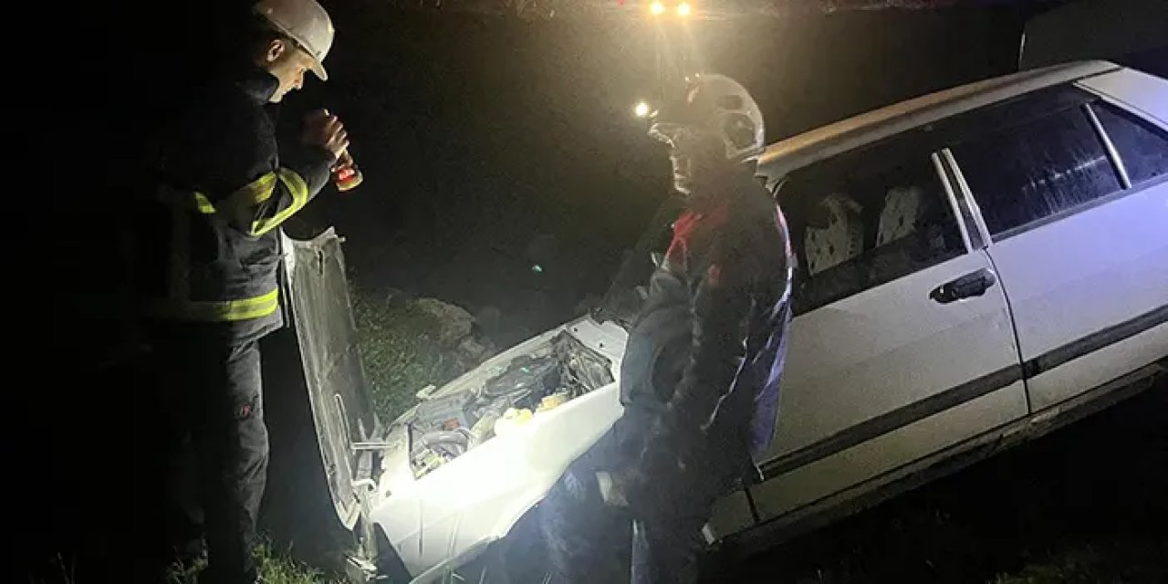 Mardin'de otomobil şarampole yuvarlandı! 2 yaralı