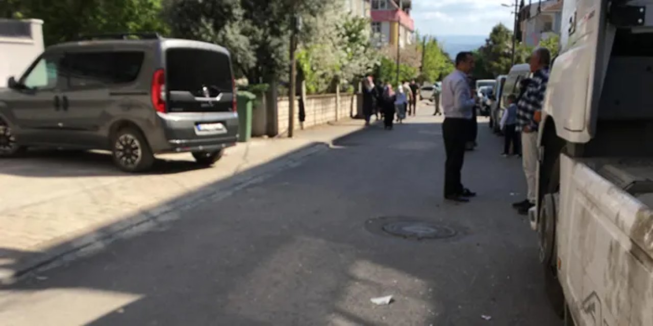 Kocaeli'de otomobilin çarptığı çocuk yaralandı
