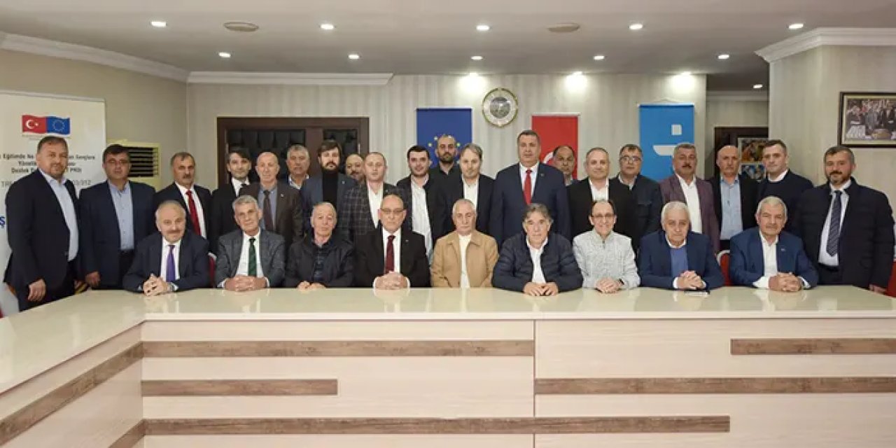 Trabzon'da esnaflar bayramlaştı