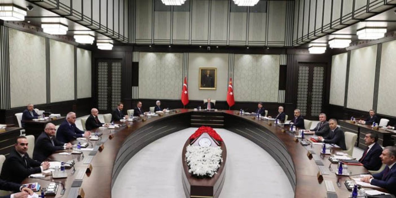 Kabine toplanıyor! İşte gündemdeki maddeler