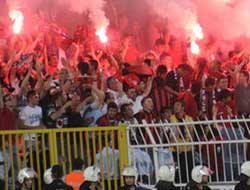 Taraftar futbolcu gibi hazırlanıyor