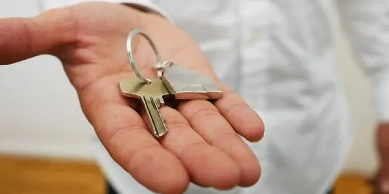 Türkiye'de Konut Satışları Mart Ayında Küçük Bir Düşüş Gösterdi