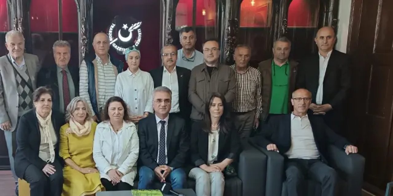 Trabzon’da Yeni Yüzyıl Düşünce Derneği’nden basın açıklaması! "Trabzon jeopolitik olarak çok önemli"