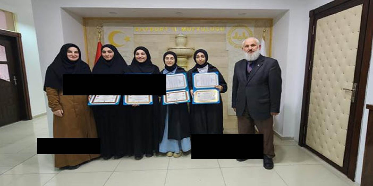 Bayburt'ta hafızlık öğrencileri için tören