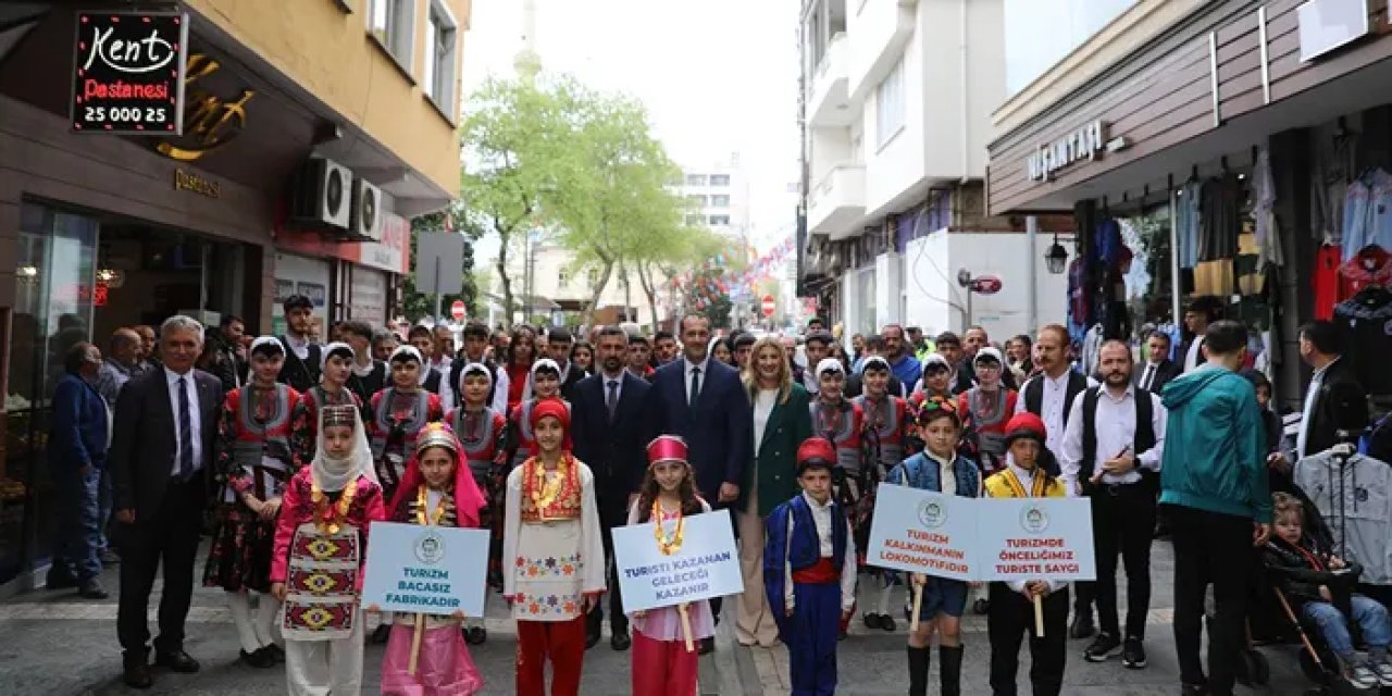 Akçaabat'ta turizm haftası kutlandı