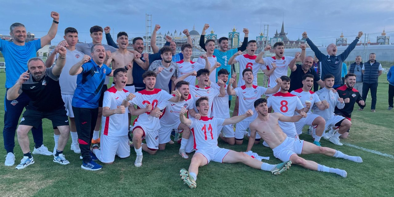1461 Trabzon FK U19 Takımı Türkiye Şampiyonası’nda yarı finalde