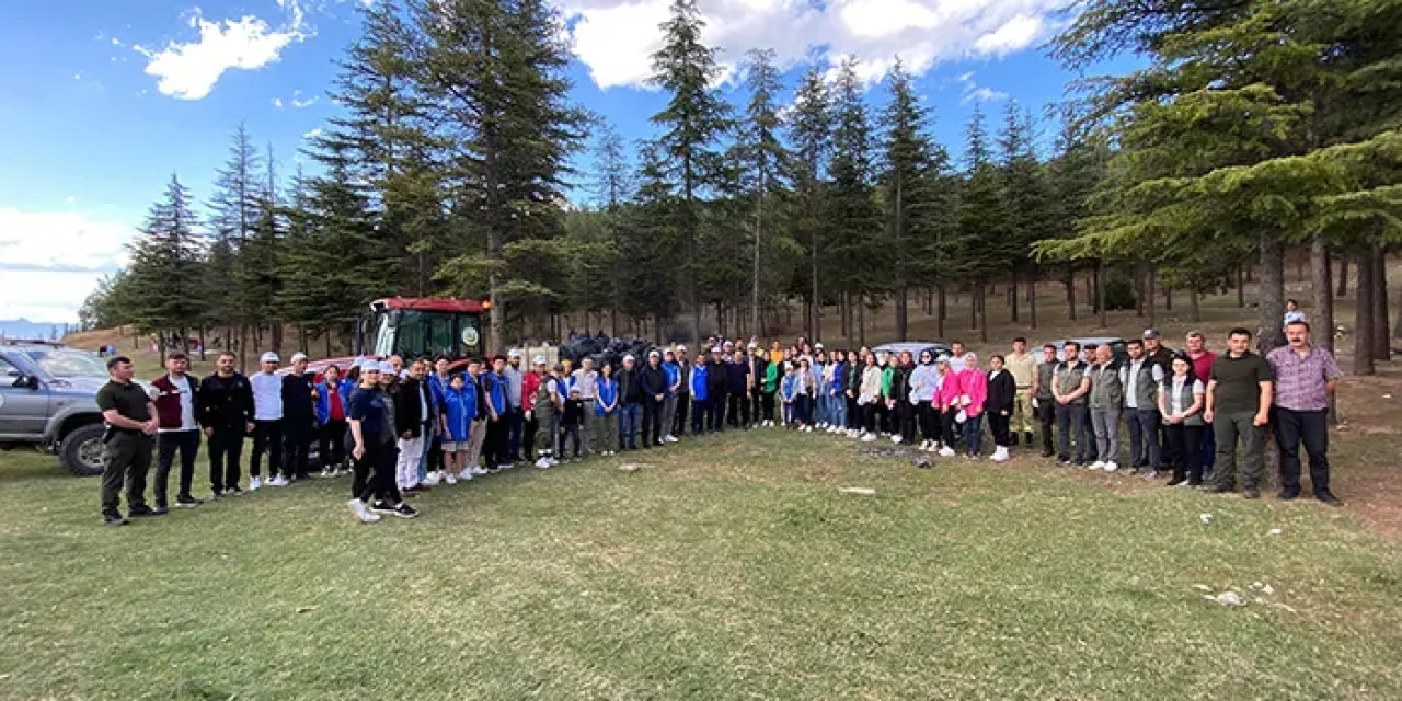 Samsun'da "daha temiz bir çevre için" çöpler toplandı