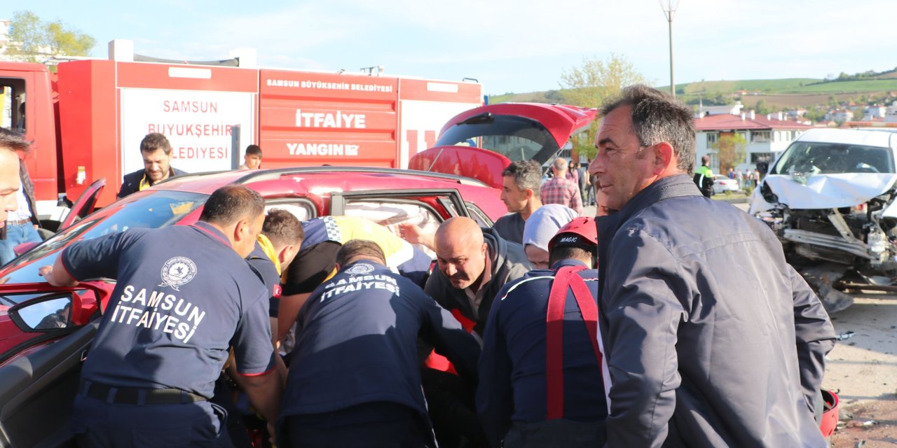 Samsun’da trafik kazası! 11 yaralı
